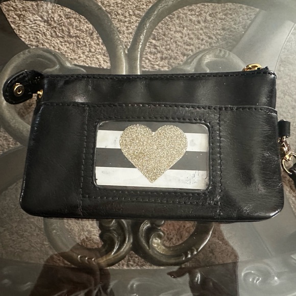 Badgley Mischka ❤️ Vintage Black Distressed Leather Wristlet/Clutch. Pre❤️Loved. - Picture 8 of 9